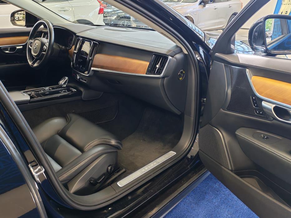 VOLVO S90 2020