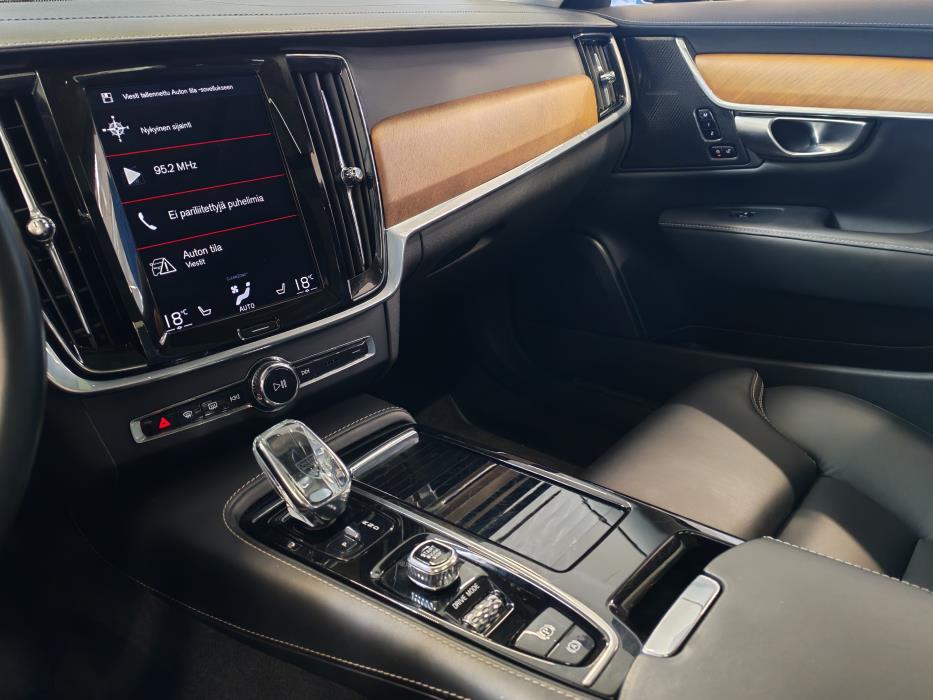 VOLVO S90 2020