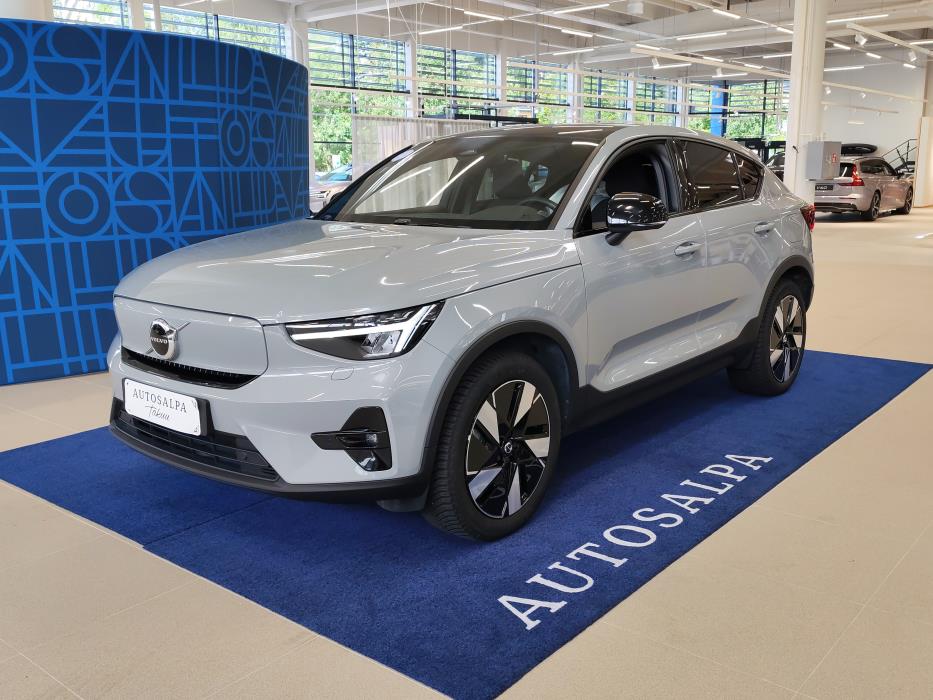 VOLVO C40 2024