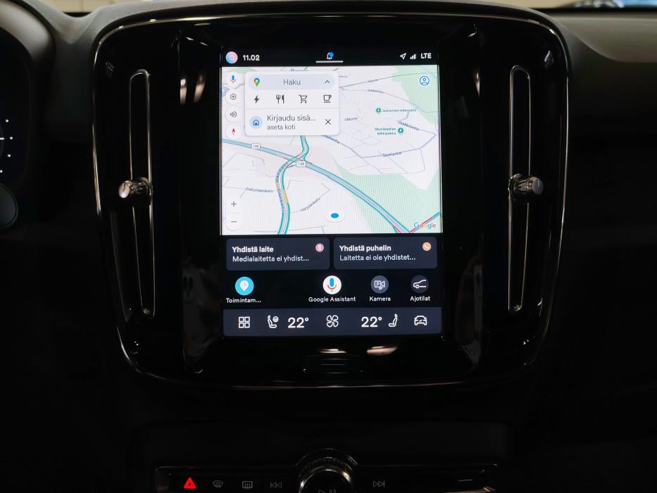 VOLVO C40 2024