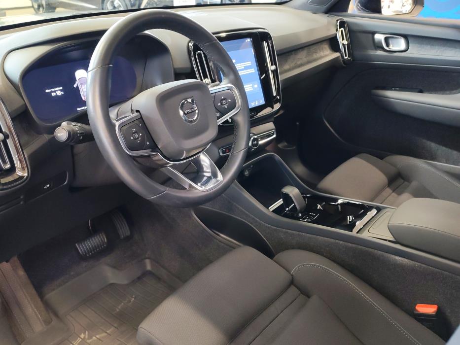 VOLVO C40 2024