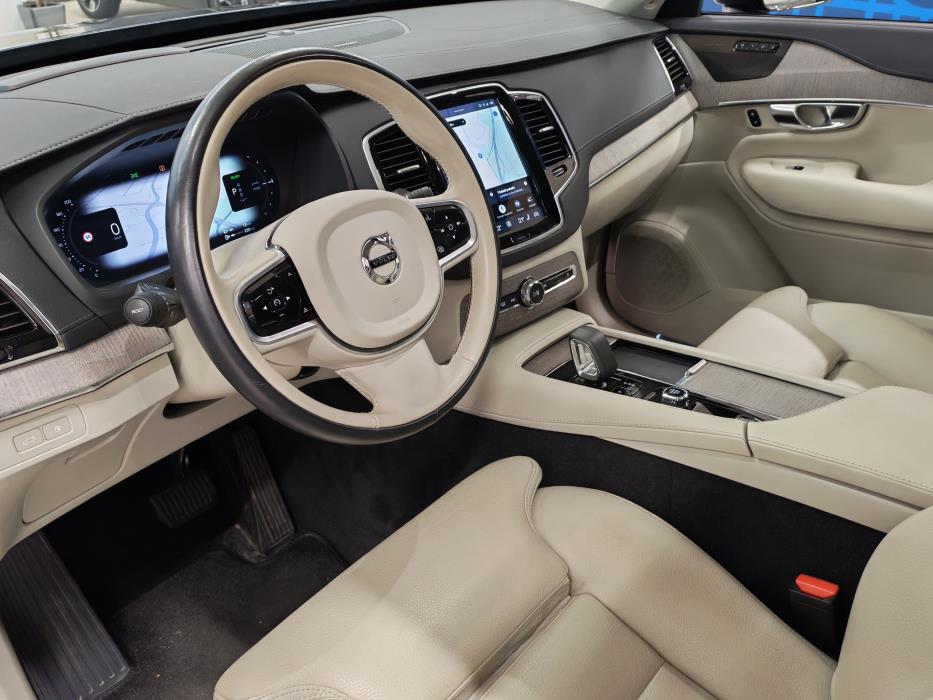 VOLVO XC90 2023
