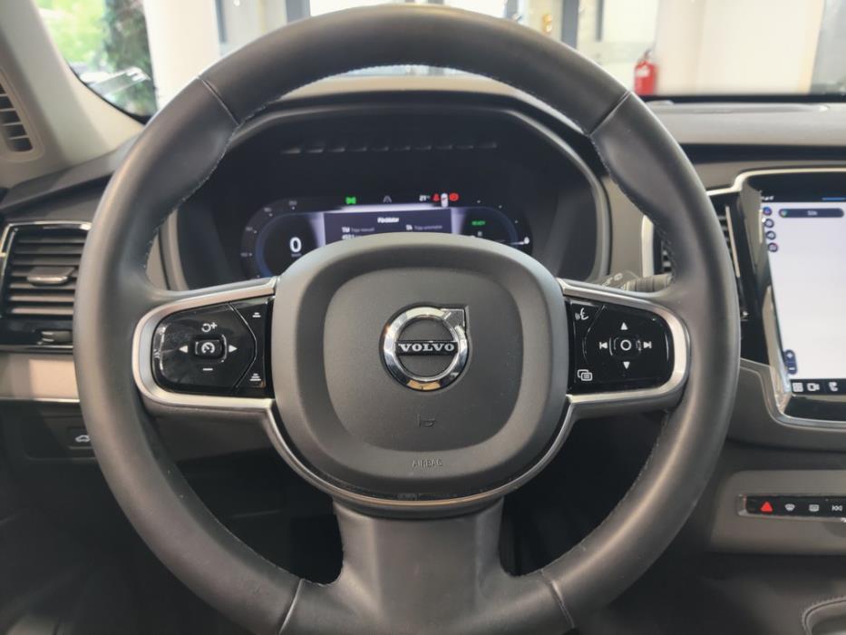 VOLVO XC90 2023