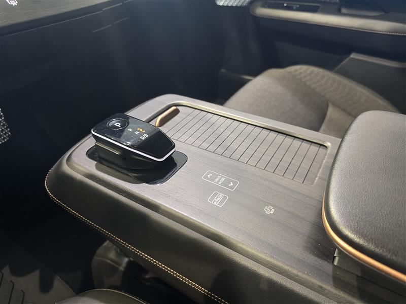 NISSAN Ariya 2023