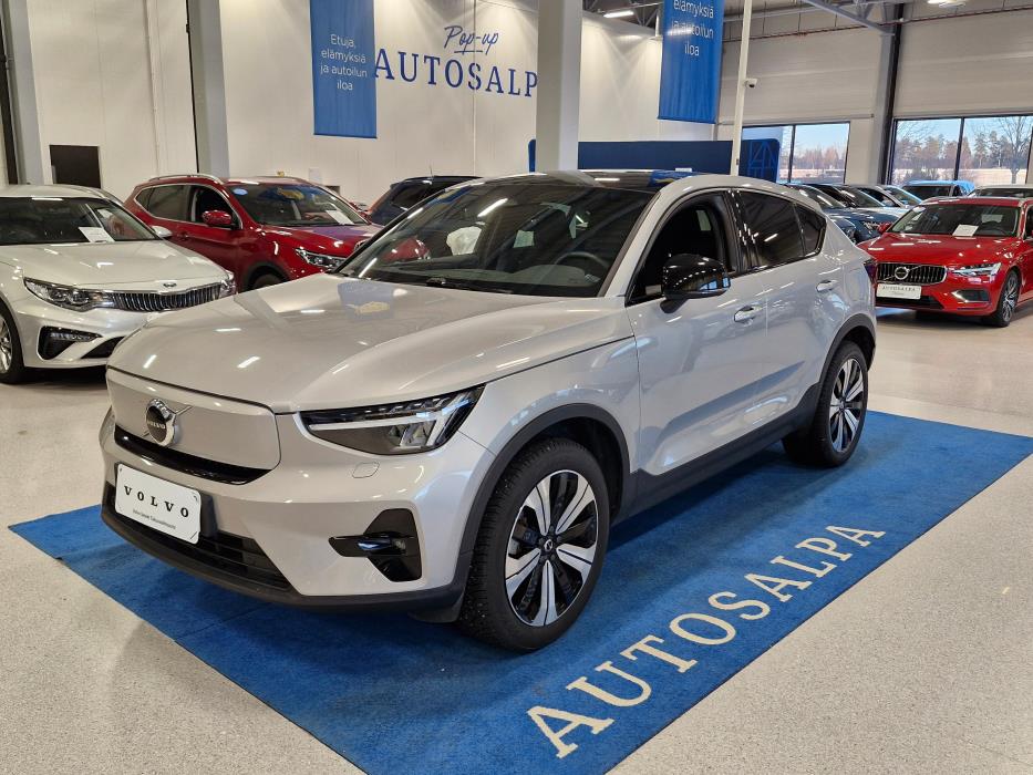 VOLVO C40 2024