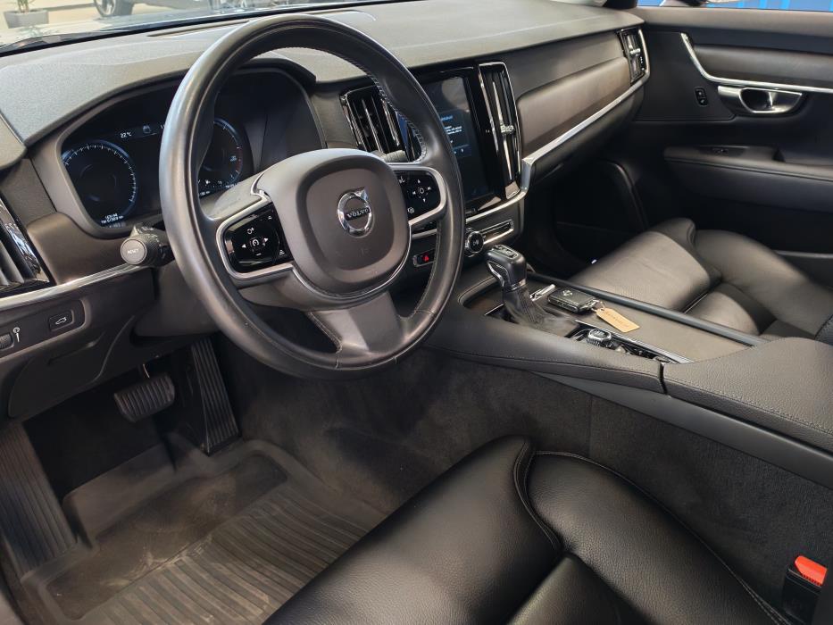 VOLVO V90 Cross Country 2019