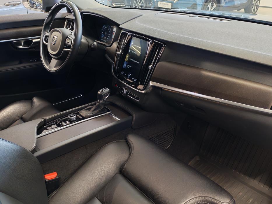 VOLVO V90 Cross Country 2019