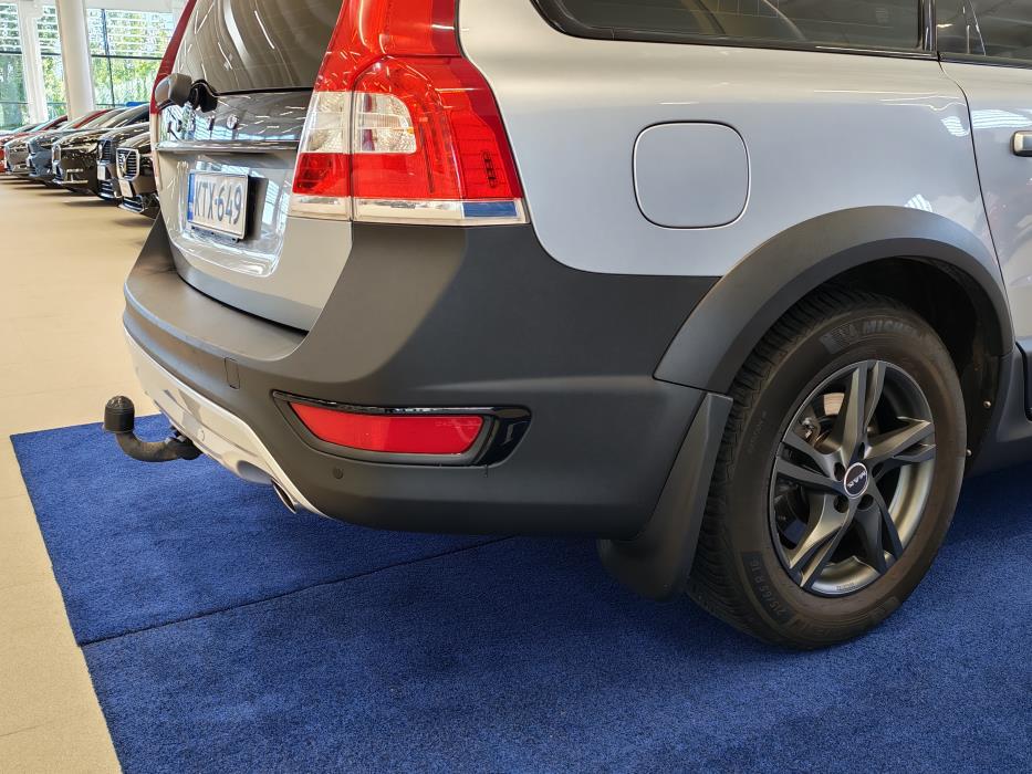 VOLVO XC70 2015