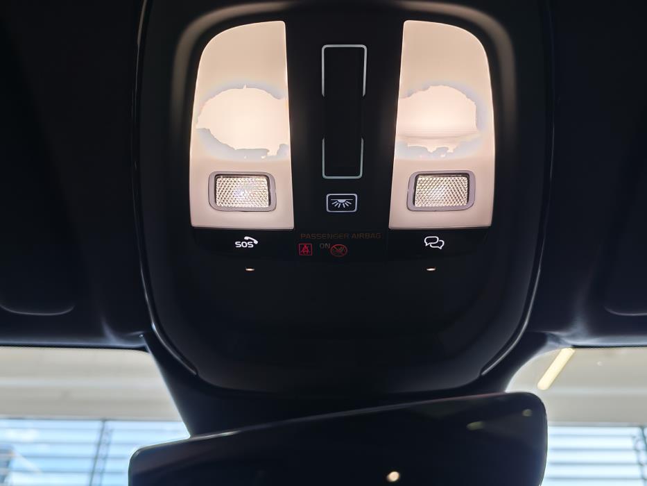 VOLVO XC60 2024