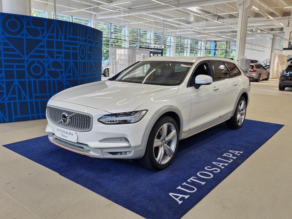 VOLVO V90 Cross Country 2019
