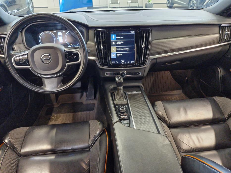 VOLVO V90 Cross Country 2019