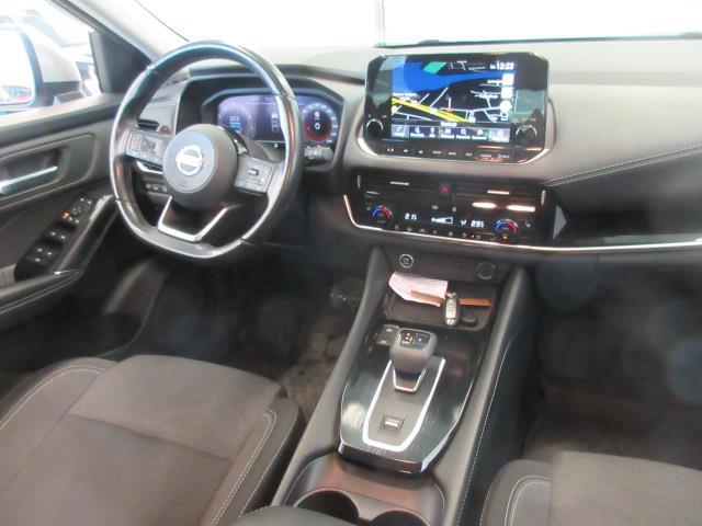NISSAN Qashqai 2022