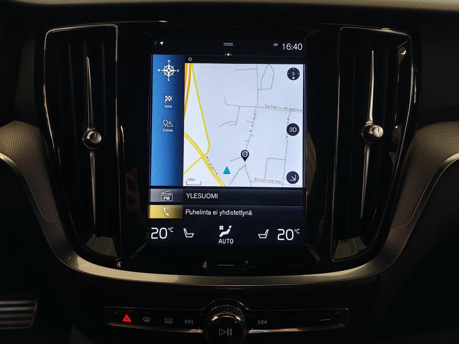 VOLVO V60 2020