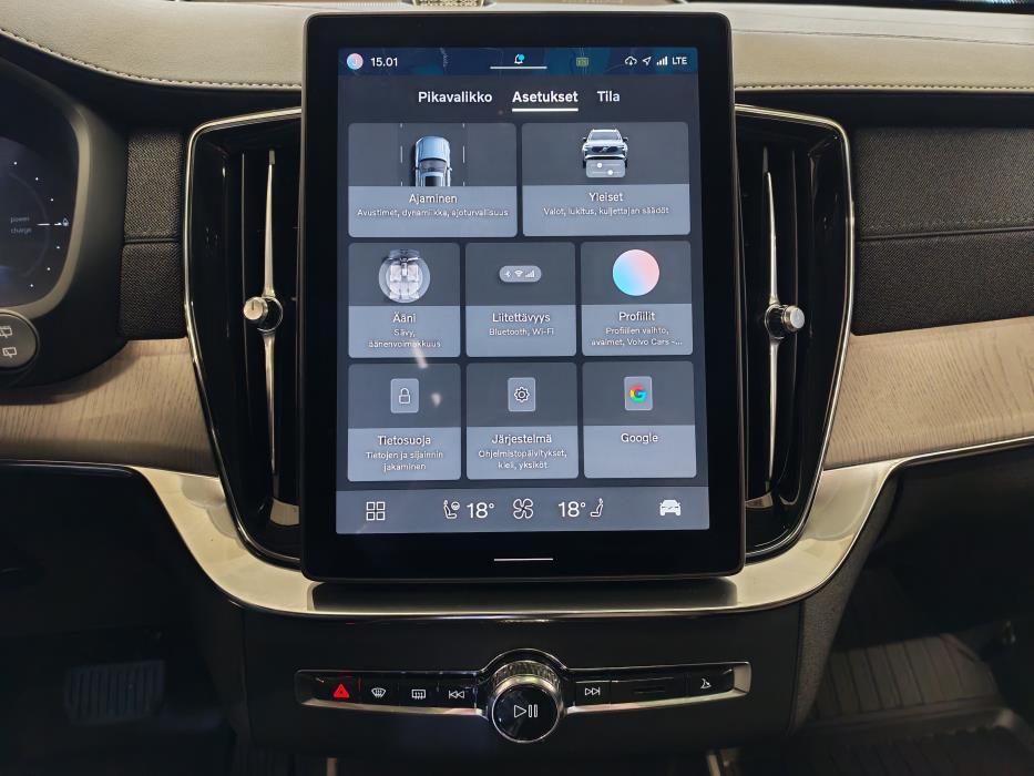 VOLVO XC90 2025