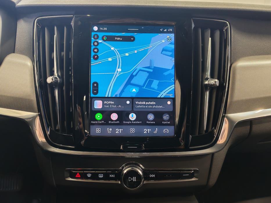 VOLVO V90 2024