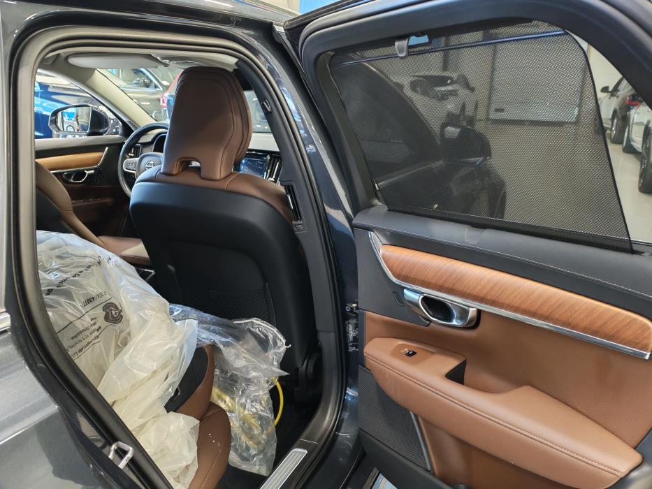 VOLVO V90 2019