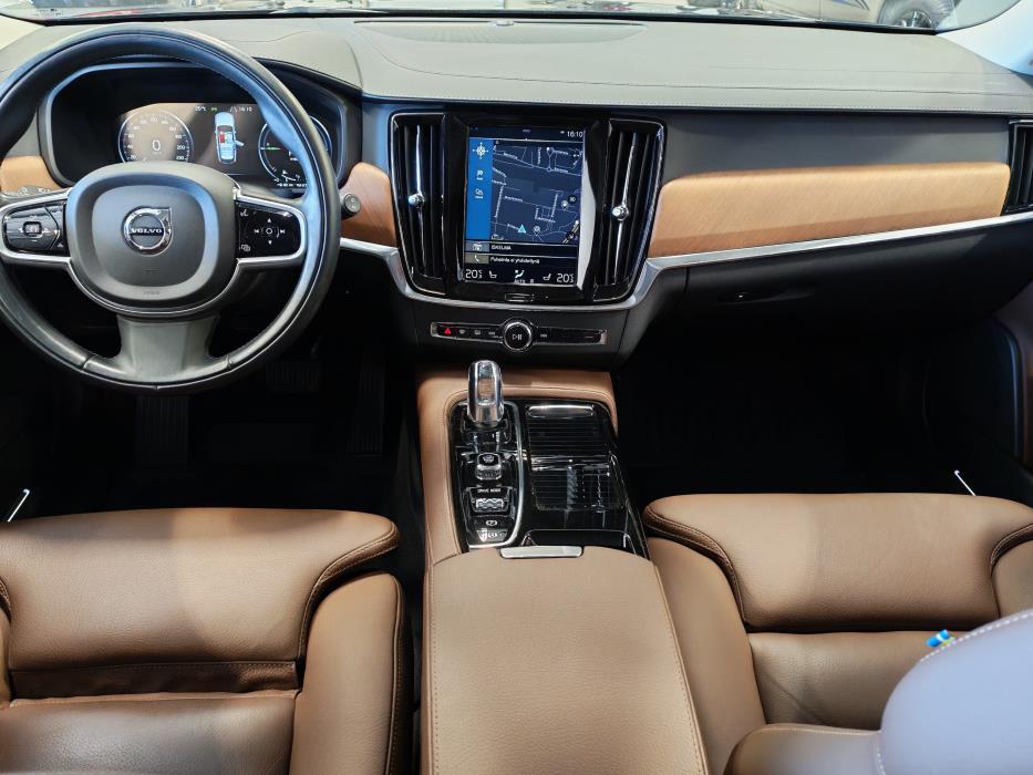 VOLVO V90 2019