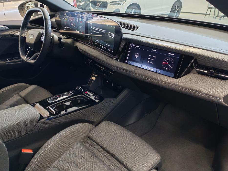 AUDI A6 e-tron 2025