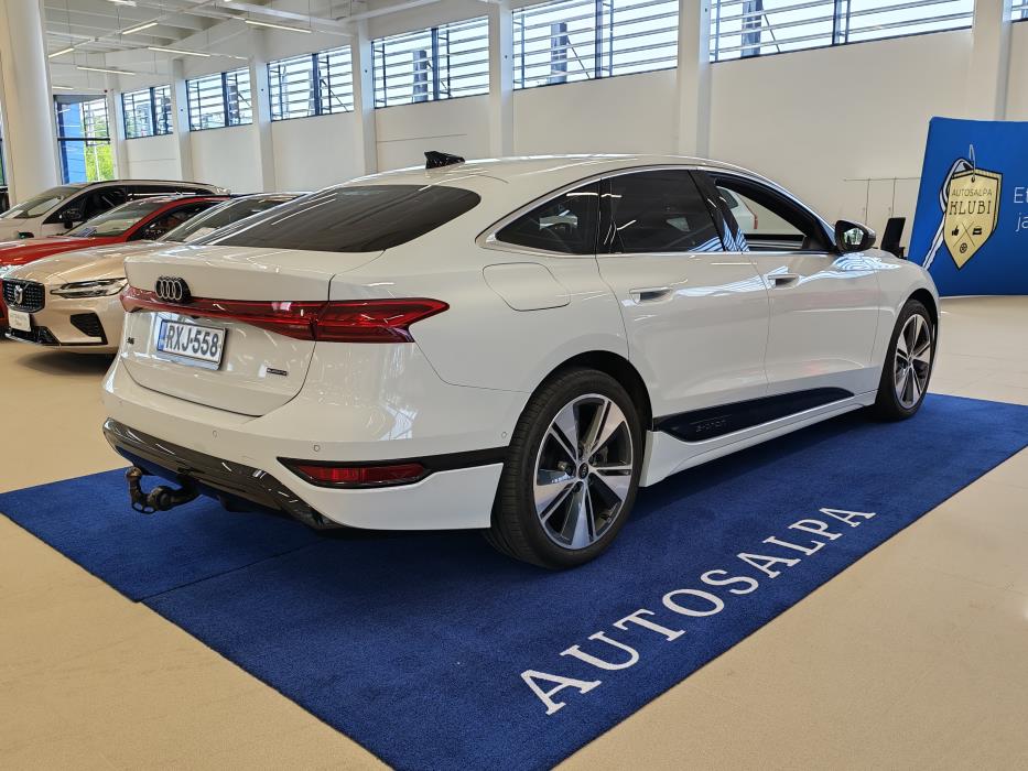 AUDI A6 e-tron 2025