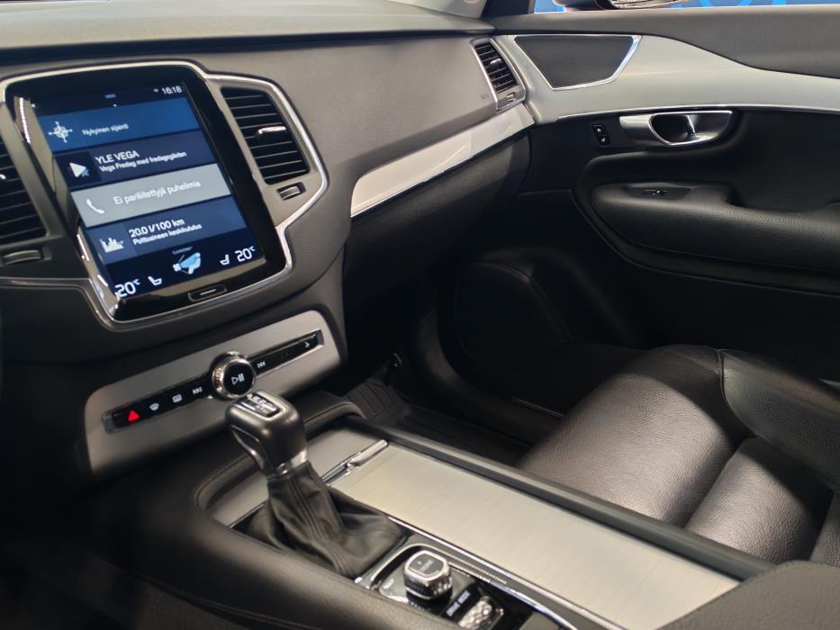 VOLVO XC90 2017
