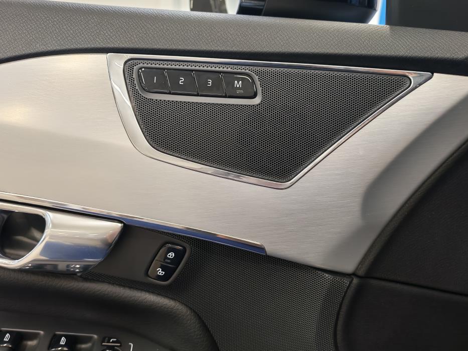 VOLVO XC90 2017