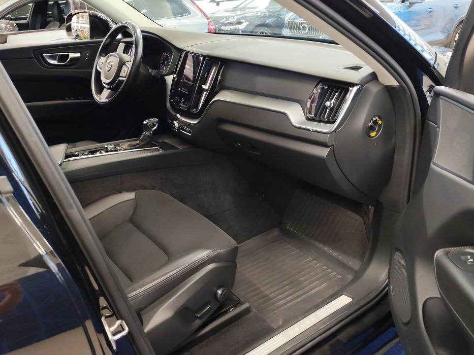 VOLVO XC60 2018
