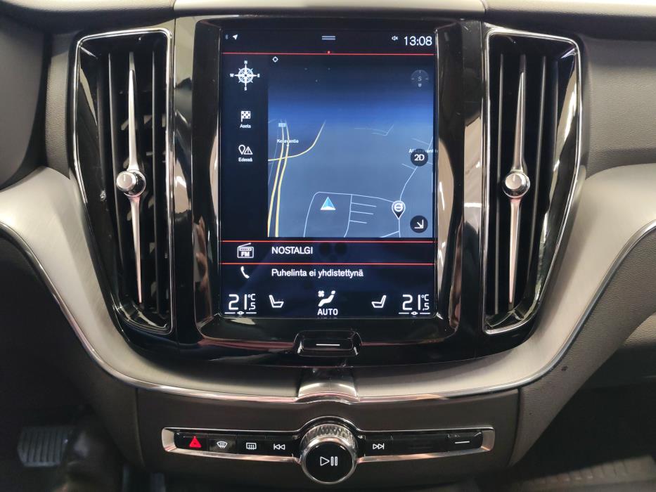 VOLVO XC60 2018