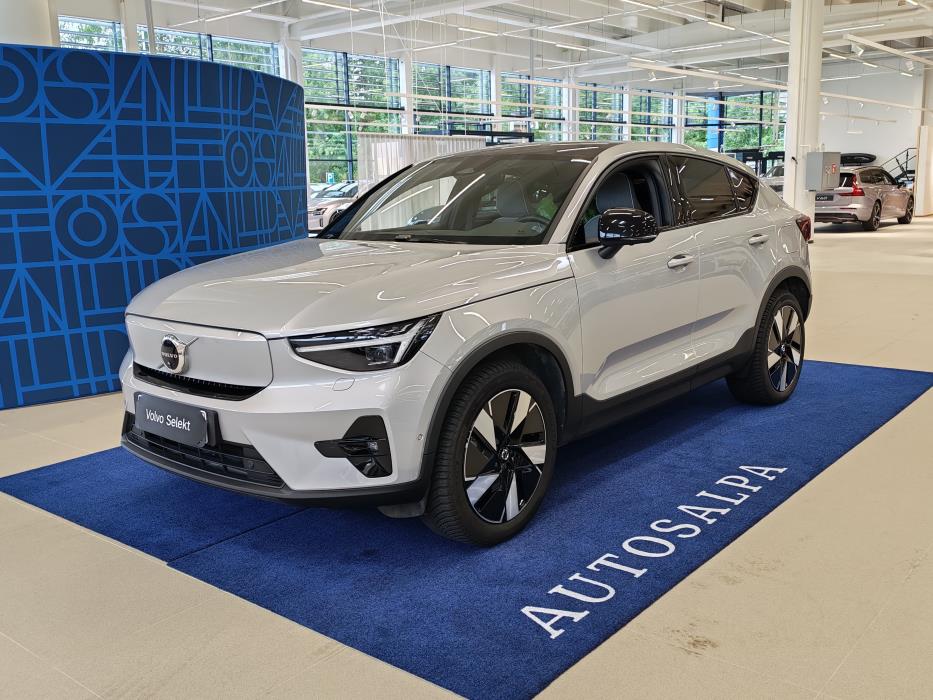 VOLVO C40 2024