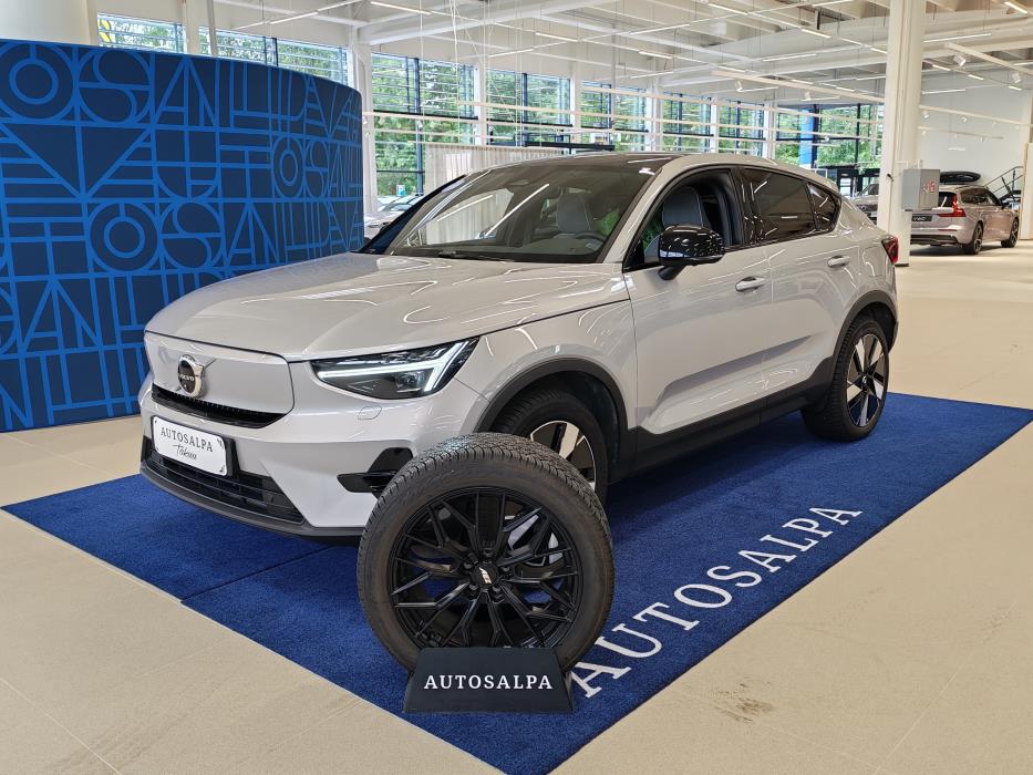 VOLVO C40 2024