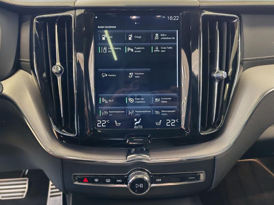 VOLVO XC60 2020