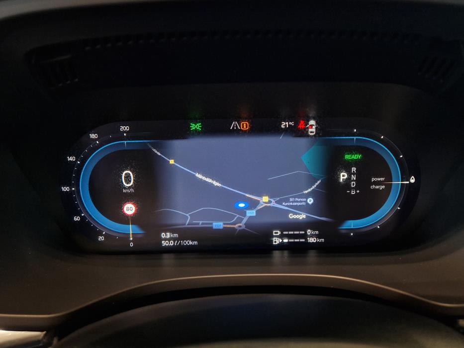 VOLVO XC60 2022