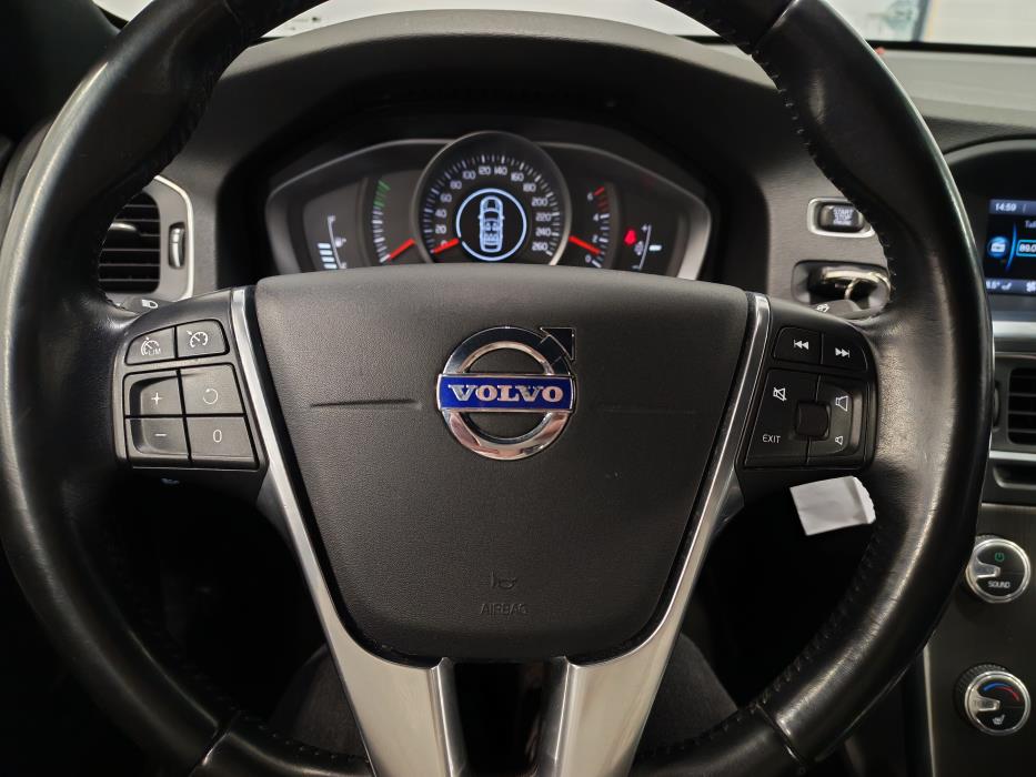 VOLVO S60 2016