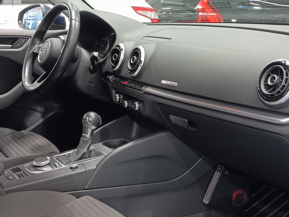 AUDI A3 2016