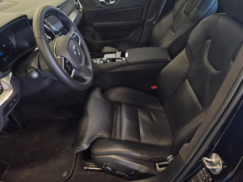 VOLVO S60 2023