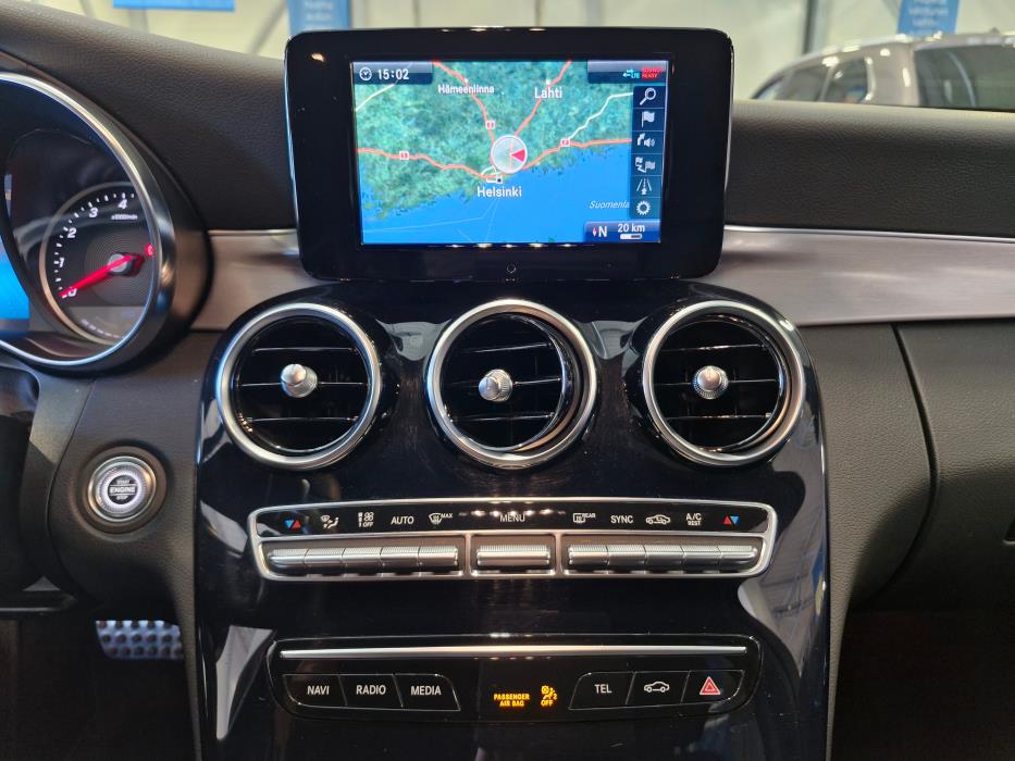 MERCEDES-BENZ C 2019