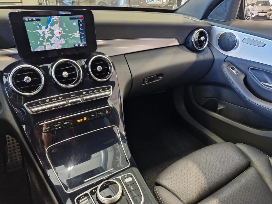 MERCEDES-BENZ C 2019