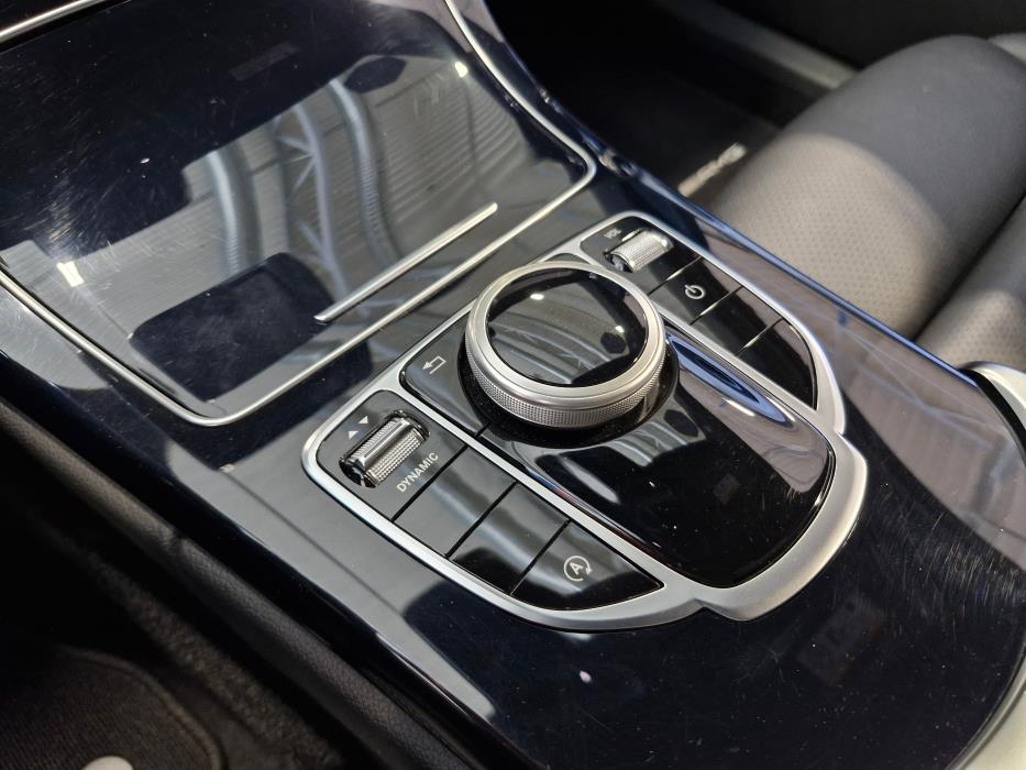MERCEDES-BENZ C 2019