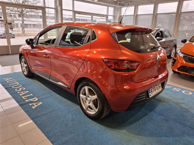 RENAULT Clio 2016