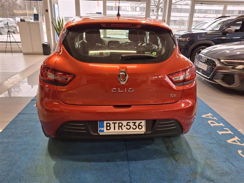 RENAULT Clio 2016