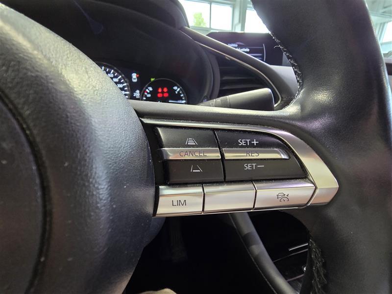MAZDA 3 2019
