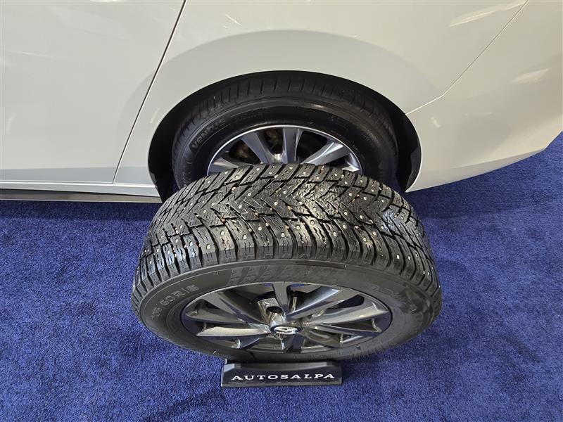 MAZDA 3 2019