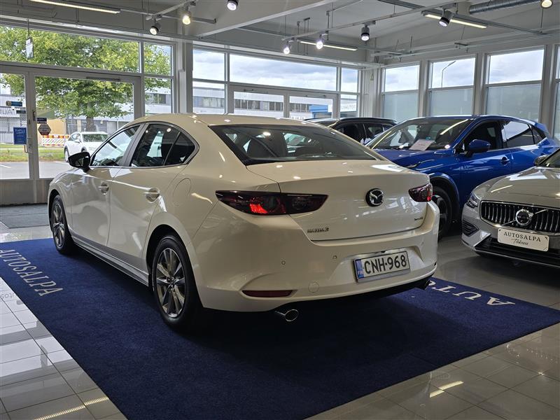 MAZDA 3 2019