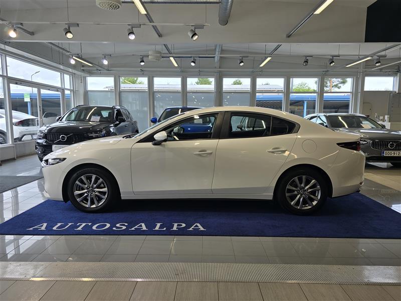 MAZDA 3 2019