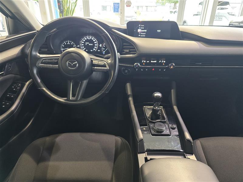 MAZDA 3 2019