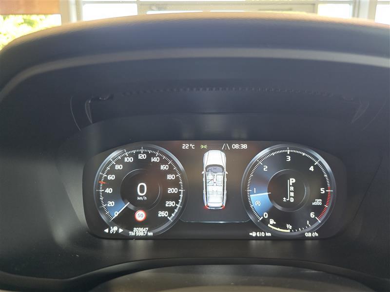 VOLVO V60 2020