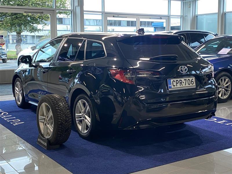 TOYOTA Corolla 2021