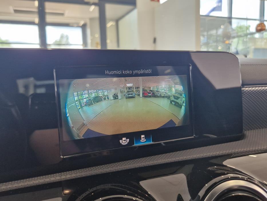 MERCEDES-BENZ CLA 2019