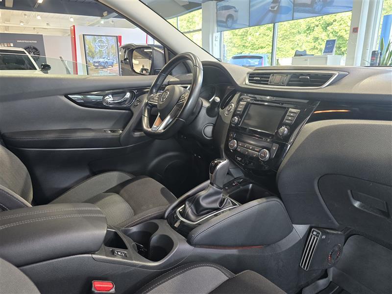 NISSAN Qashqai 2020