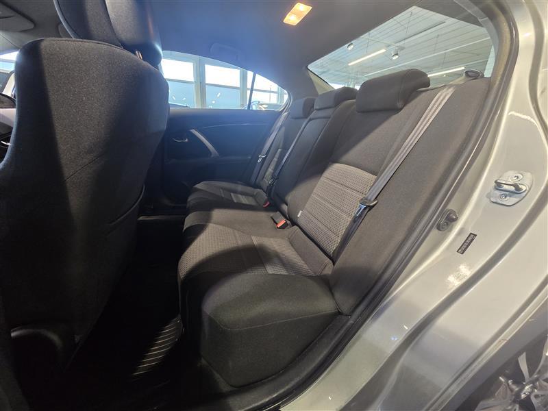 TOYOTA Avensis 2014