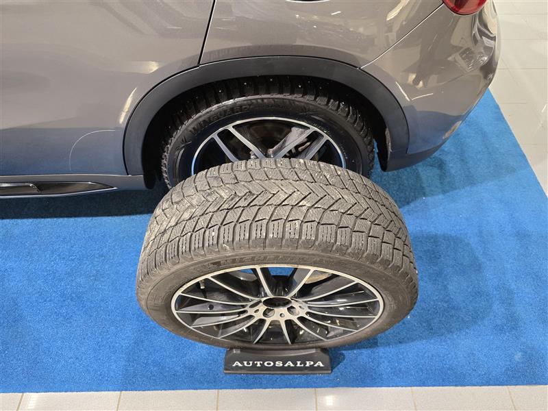 MERCEDES-BENZ GLA 2017